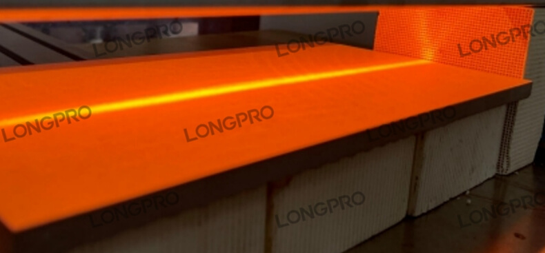 磷酸鐵鋰正極鋁箔熱壓延展.jpg 磷酸鐵鋰正極鋁箔熱壓延展.jpg